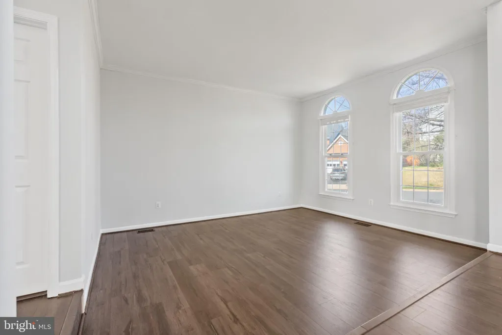 Additional image 12 of 21143 Mayapple Place, Sterling, VA 20164
