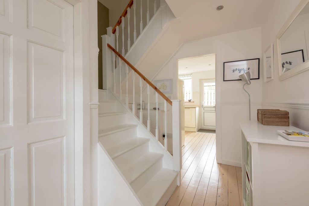 Additional image 14 of 3 bed terraced house for sale2 Lady Jane Gardens, North Berwick EH39