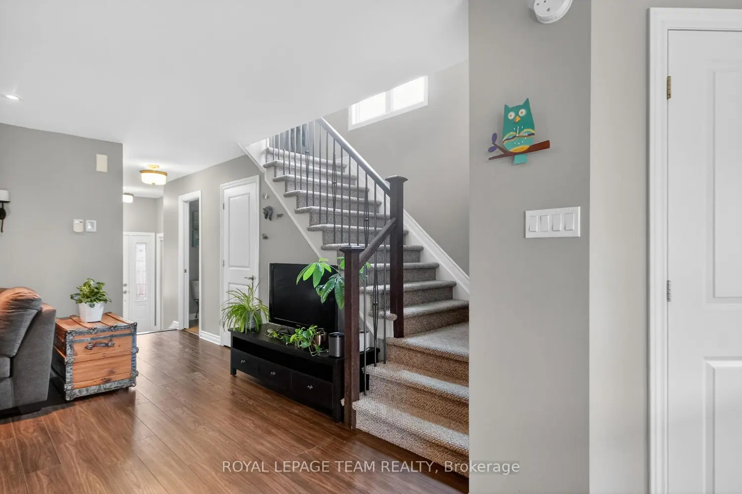 238 Belfort Street photo 4