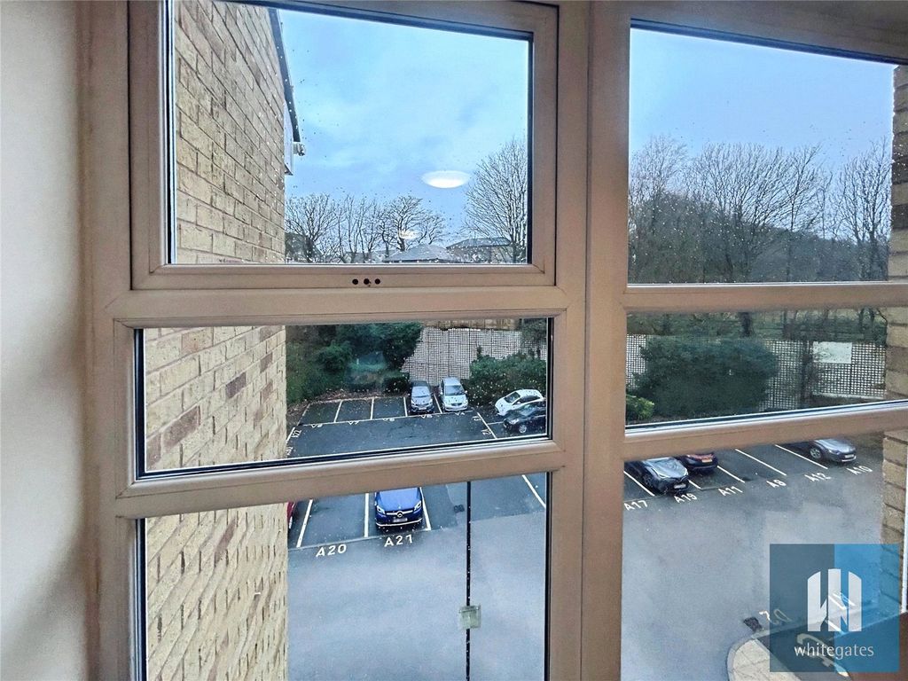 Additional image 10 of 2 bed flat for saleHalifax Road, Lindley, Huddersfield HD3