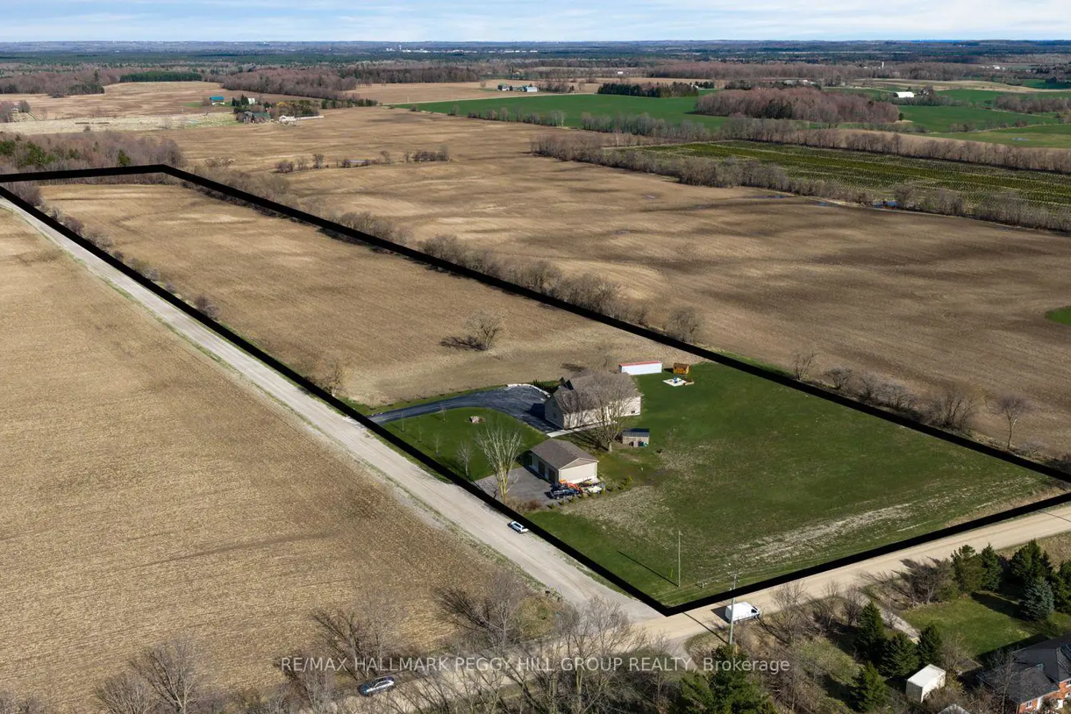 9157 30Th Side Road photo 2