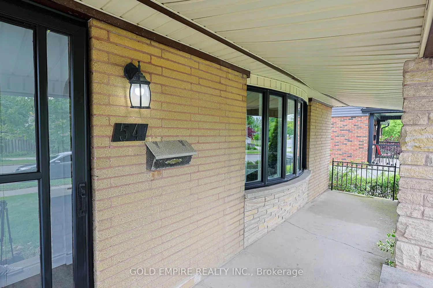 Additional image 4 of 54 Tweedsmuir Avenue