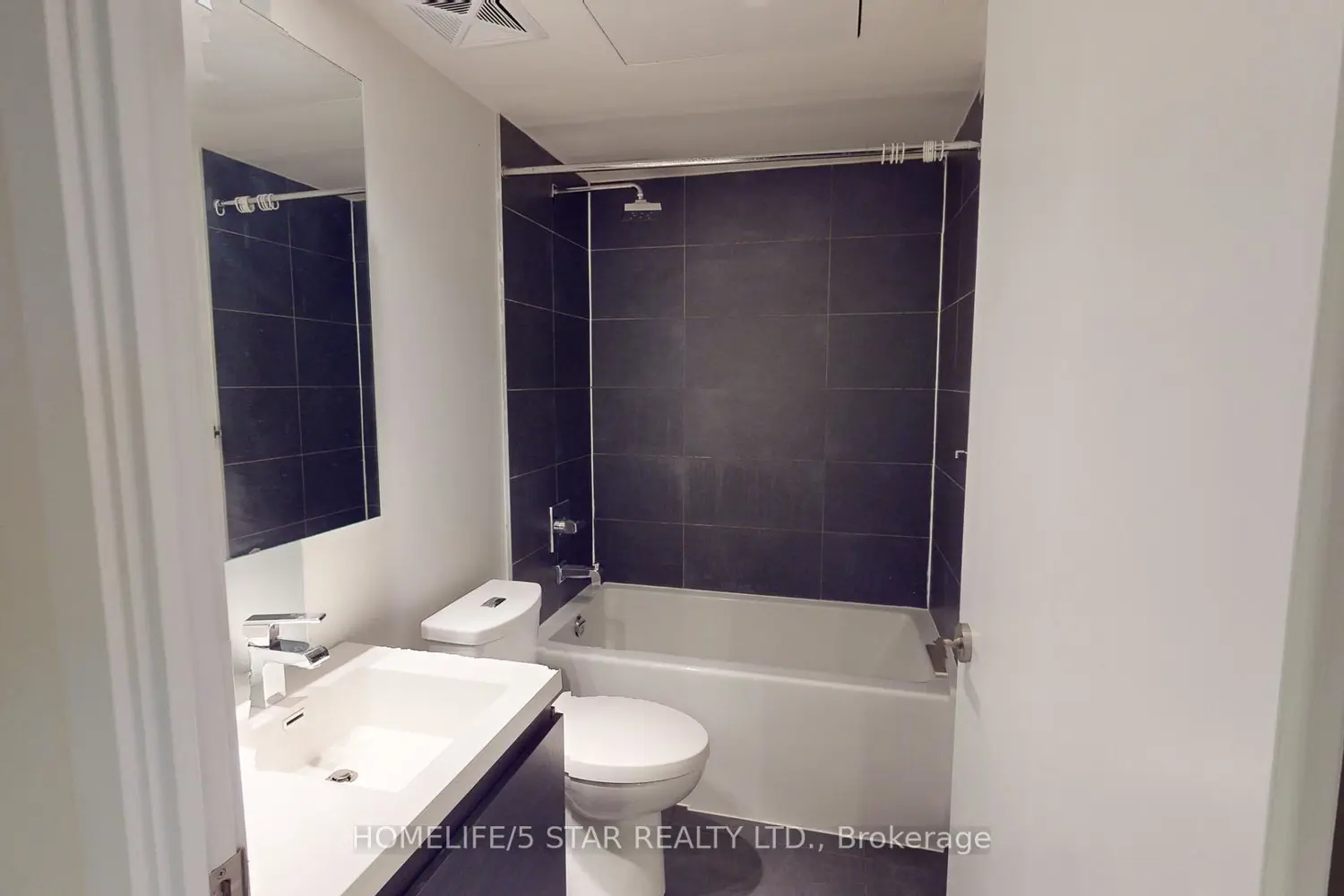 Additional image 8 of 1030 King Street 319