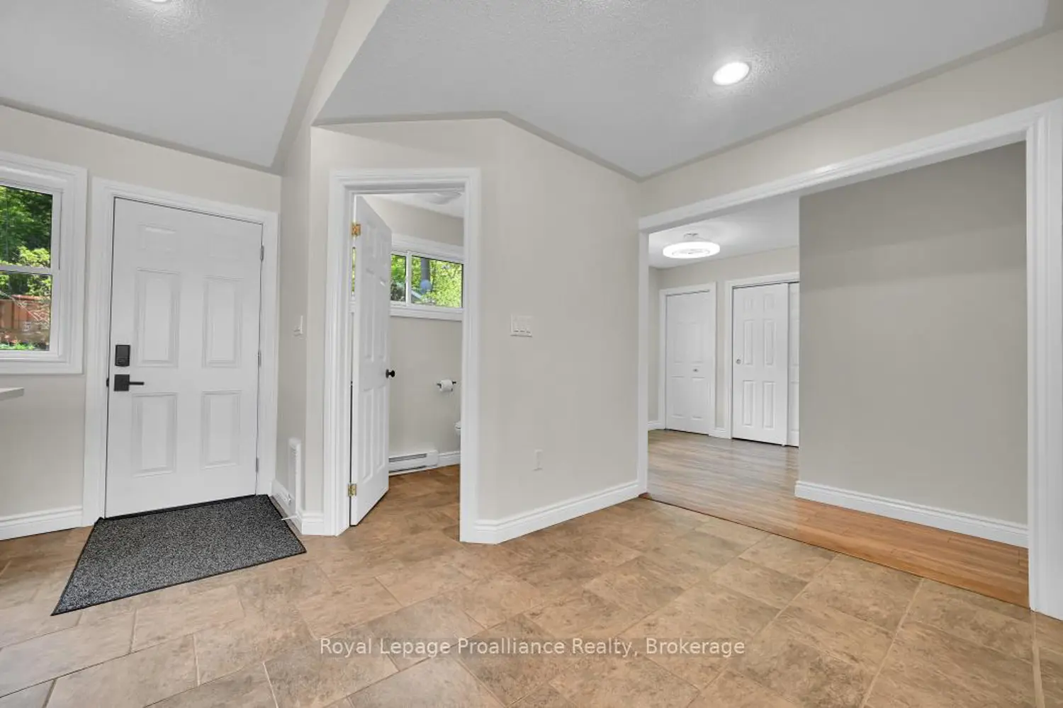 121A Rush Lane photo 4