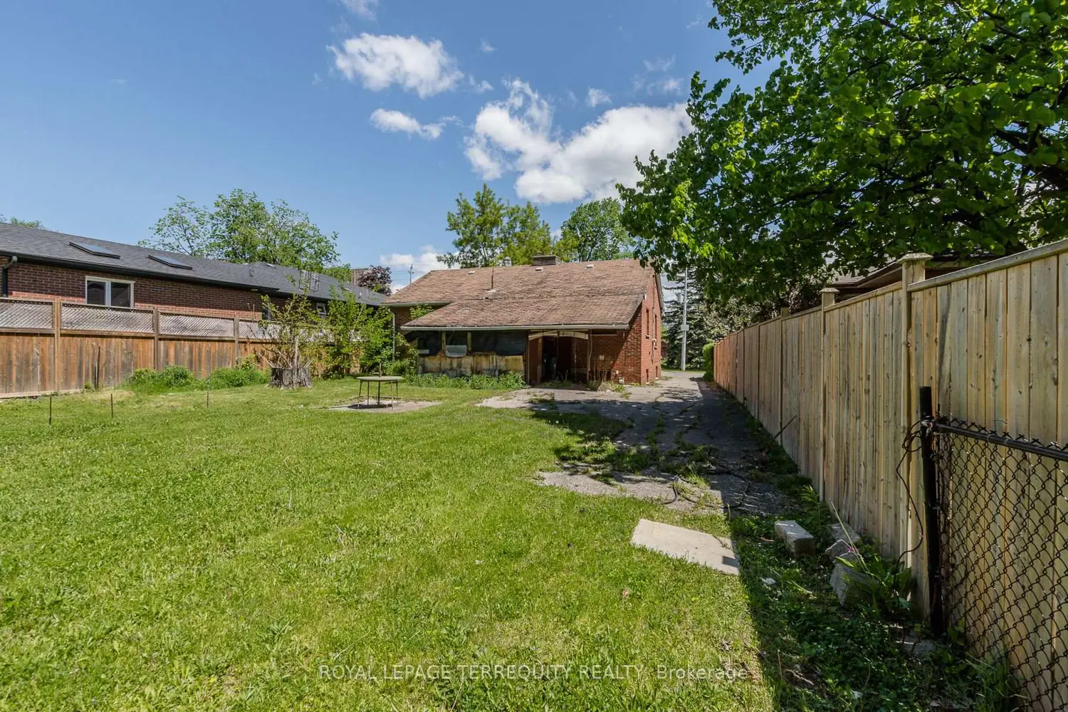 Additional image 7 of 3056 Parkerhill Road