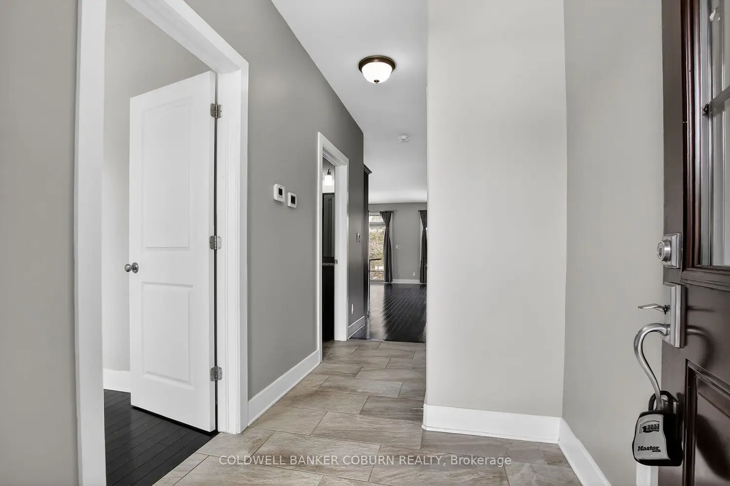 37 Galens Way photo 3
