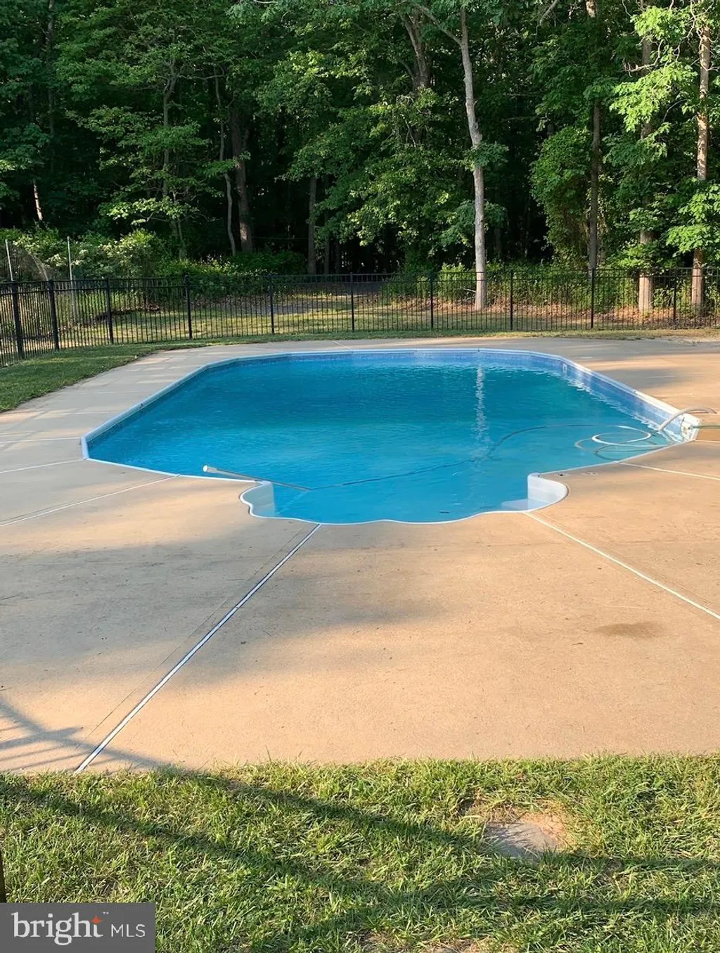 251 Locust Avenue, Howell, NJ 07731