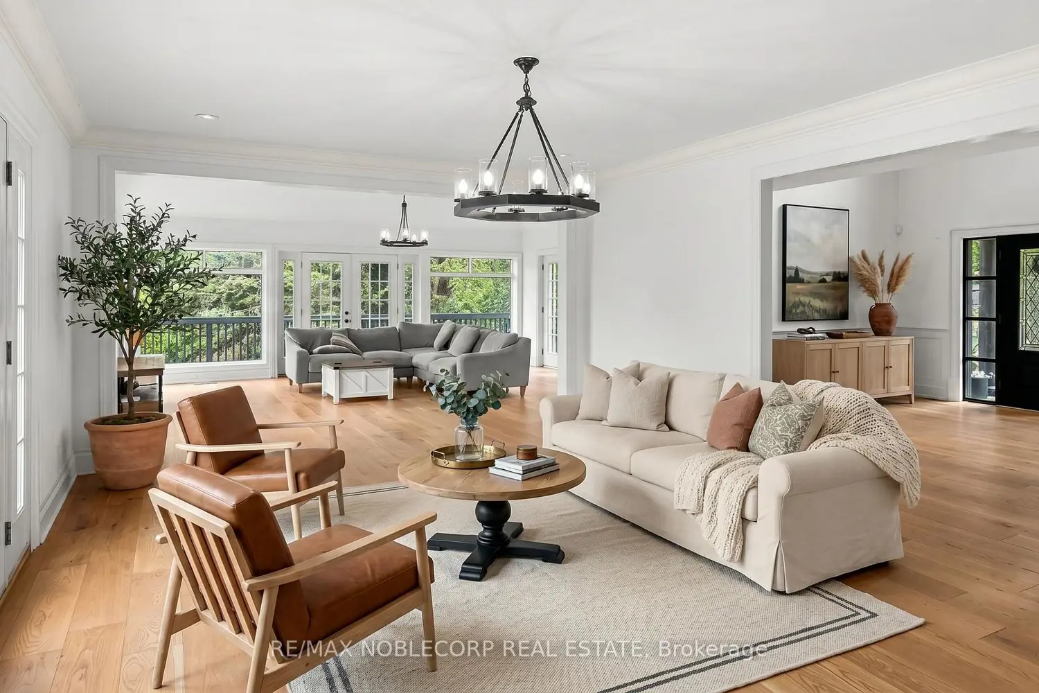 14955 Jane Street photo 4