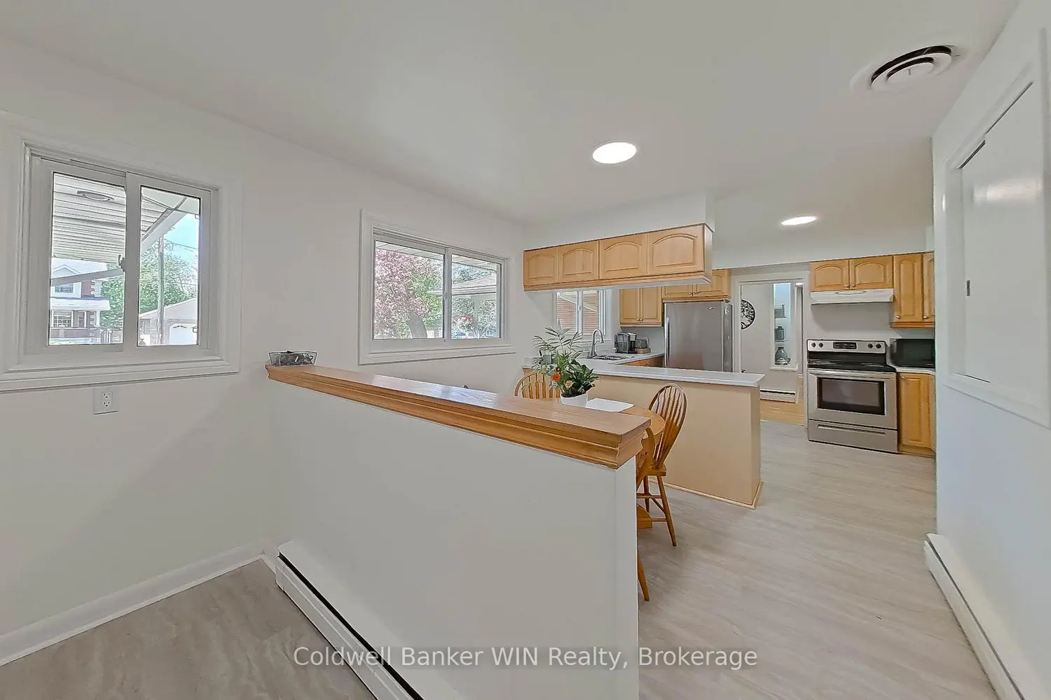 151 Isabella Street photo 3