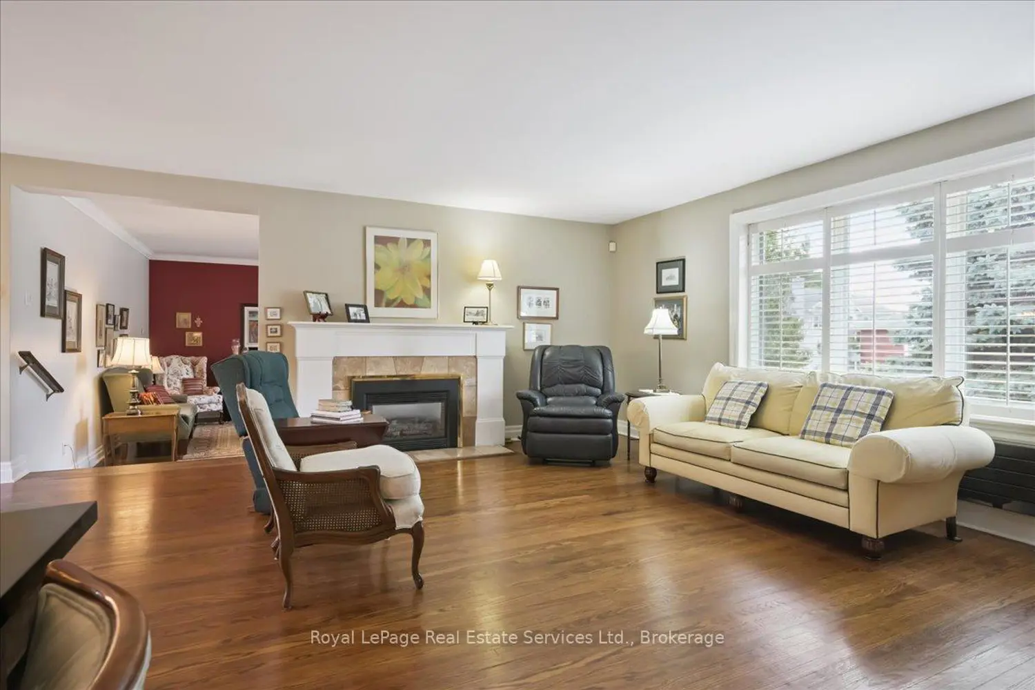 281 Pinehurst Drive photo 4