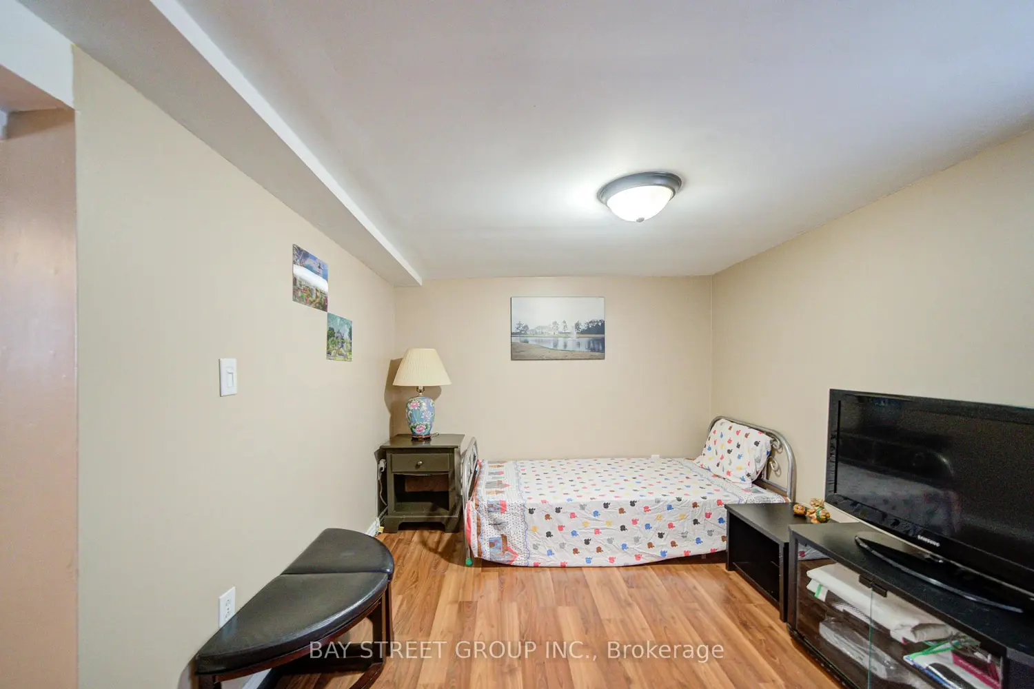 Additional image 2 of 4680 Eastwood Crescent
