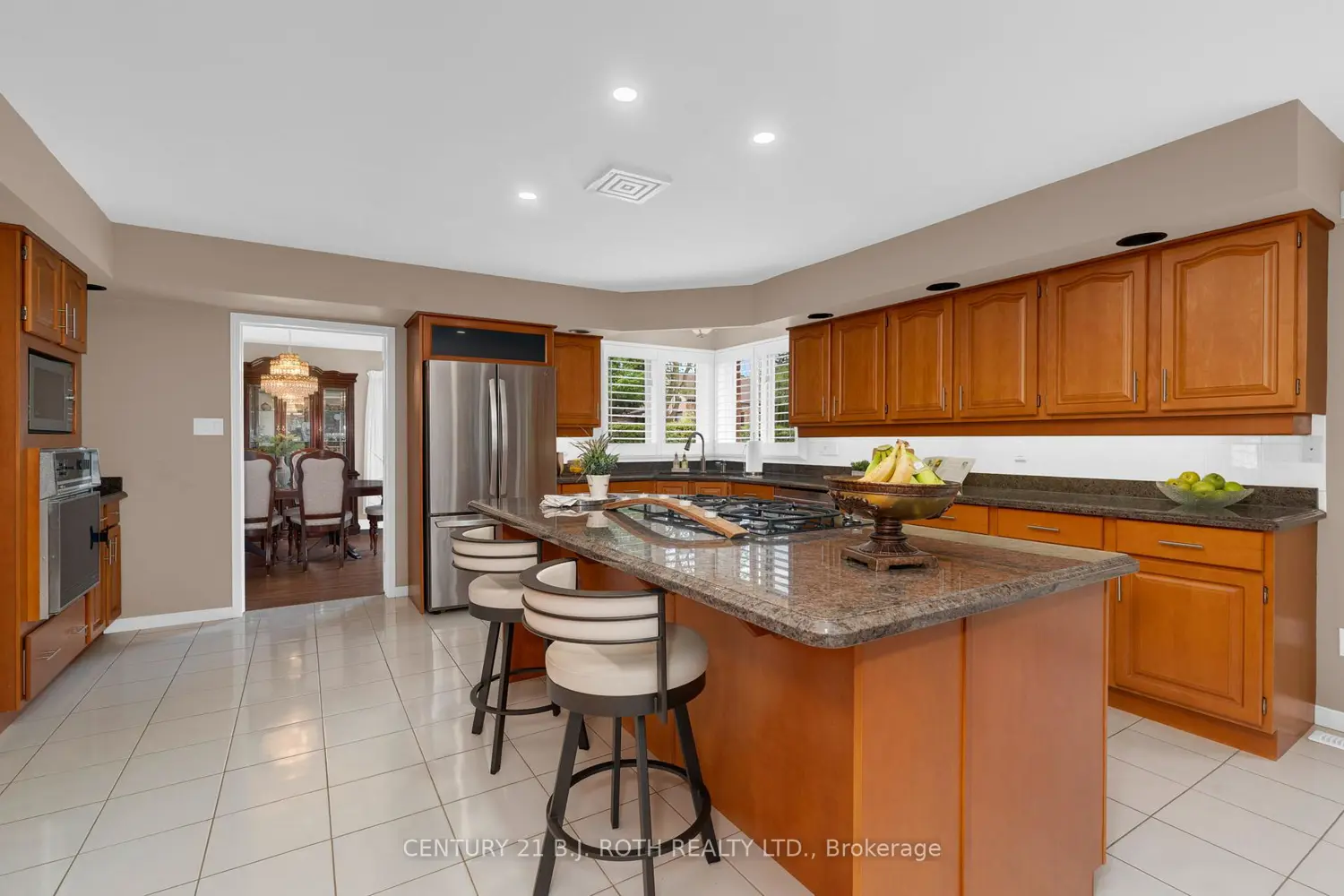 360 Codrington Street