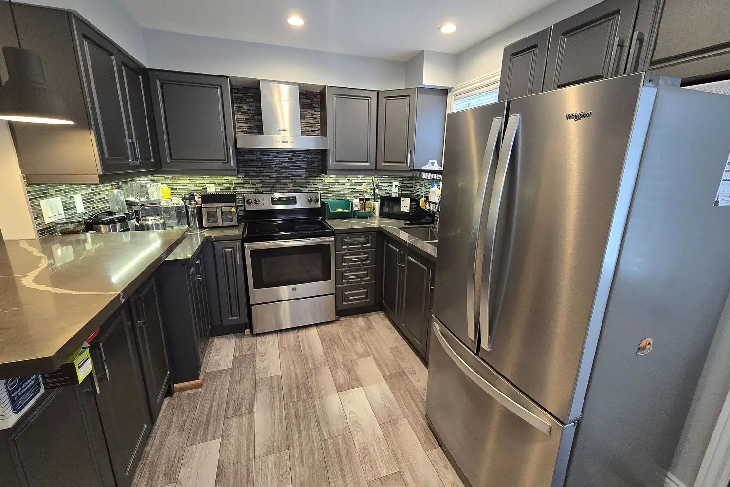 Additional image 7 of 4277 Lawrence Avenue #6
