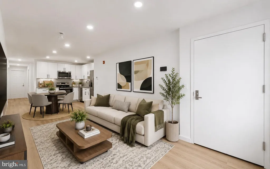 Additional image 3 of 913 N 43rd Street, Philadelphia, PA 19104