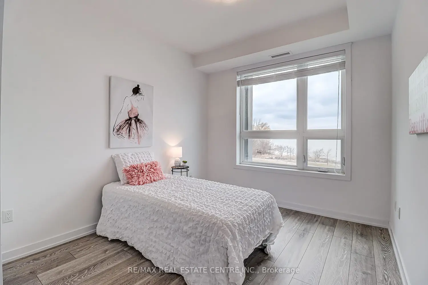 101 Shoreview Place 332 photo 2