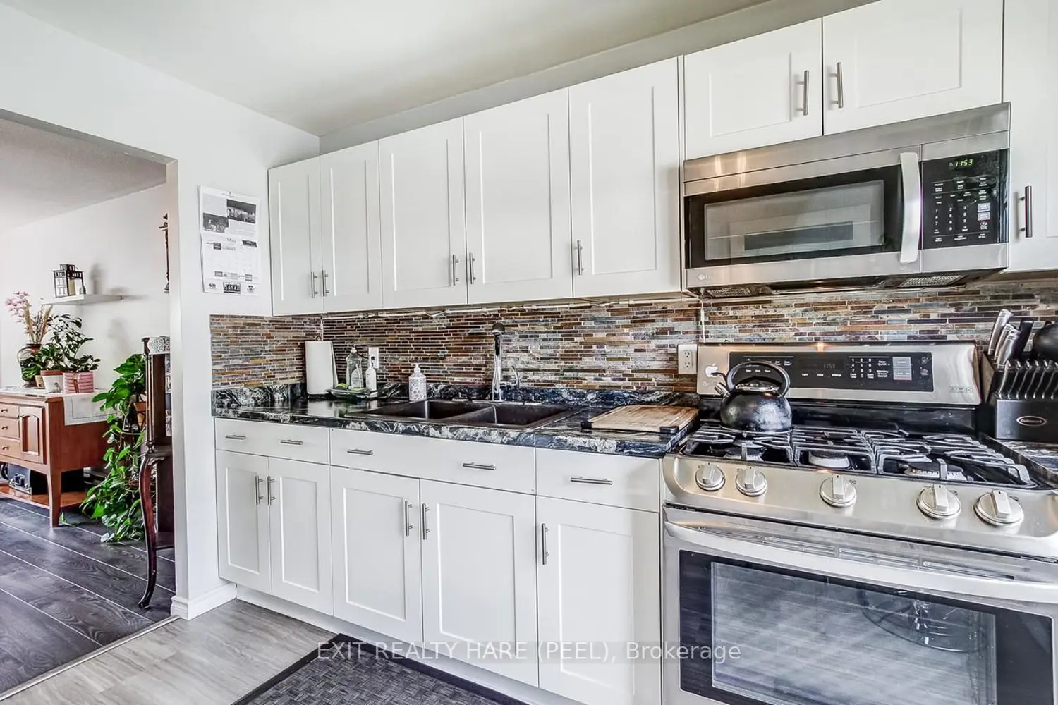 34 Kingham Road photo 5