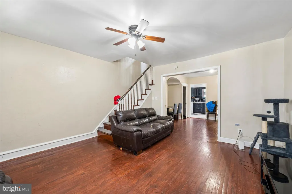 335 Margate Road, Upper Darby, PA 19082 photo 3