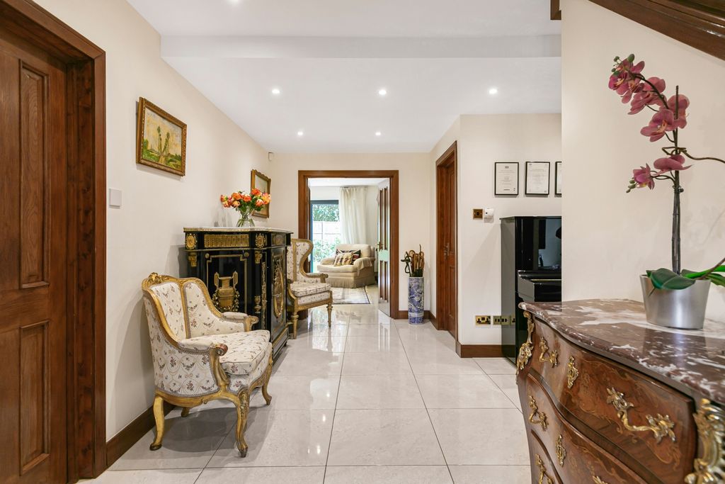 Additional image 3 of 5 bed detached house for saleAnners Close, Egham, Surrey TW20