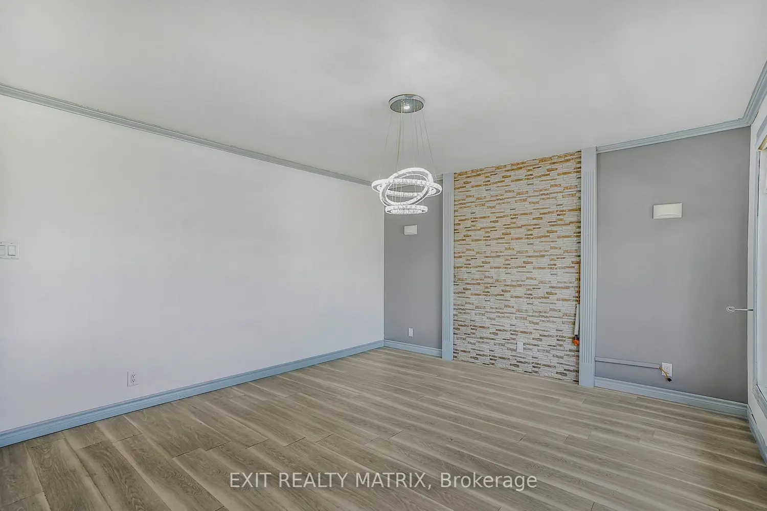 Additional image 3 of 845 Cartier Boulevard
