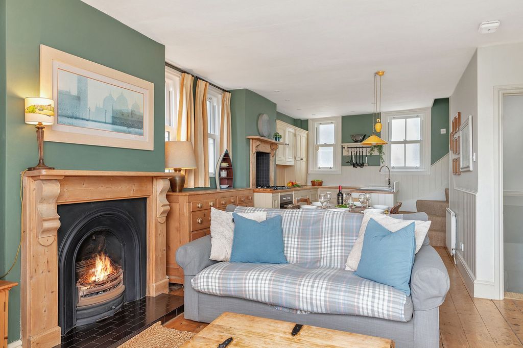 Additional image 5 of 4 bed town house for sale19 Above Town, Dartmouth, Devon TQ6