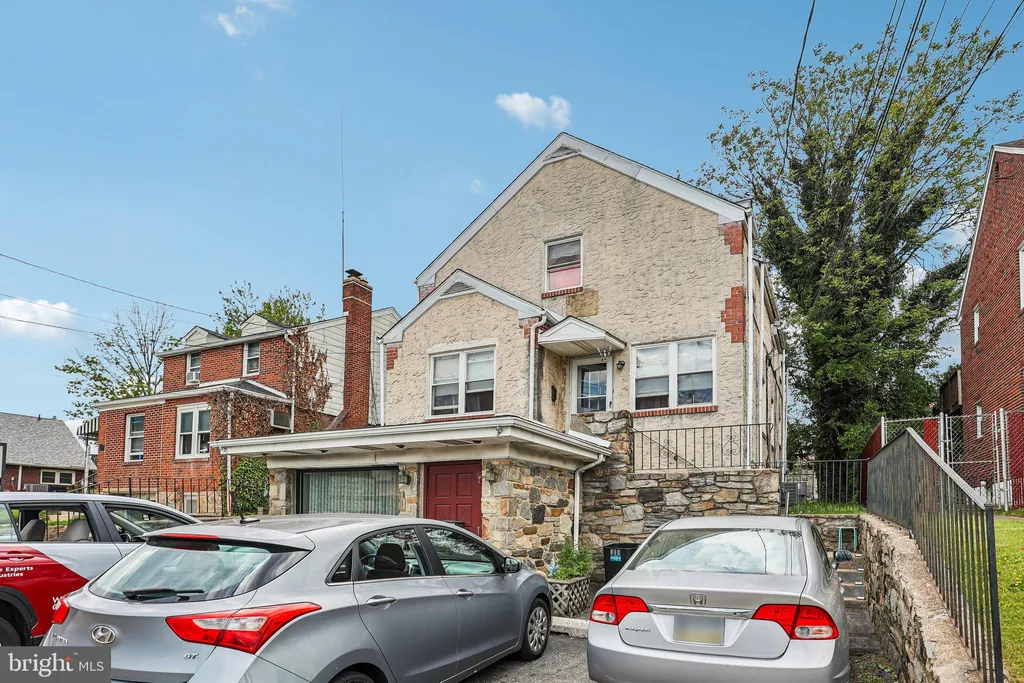 319 Macdade Boulevard, Folsom, PA 19033 photo 3