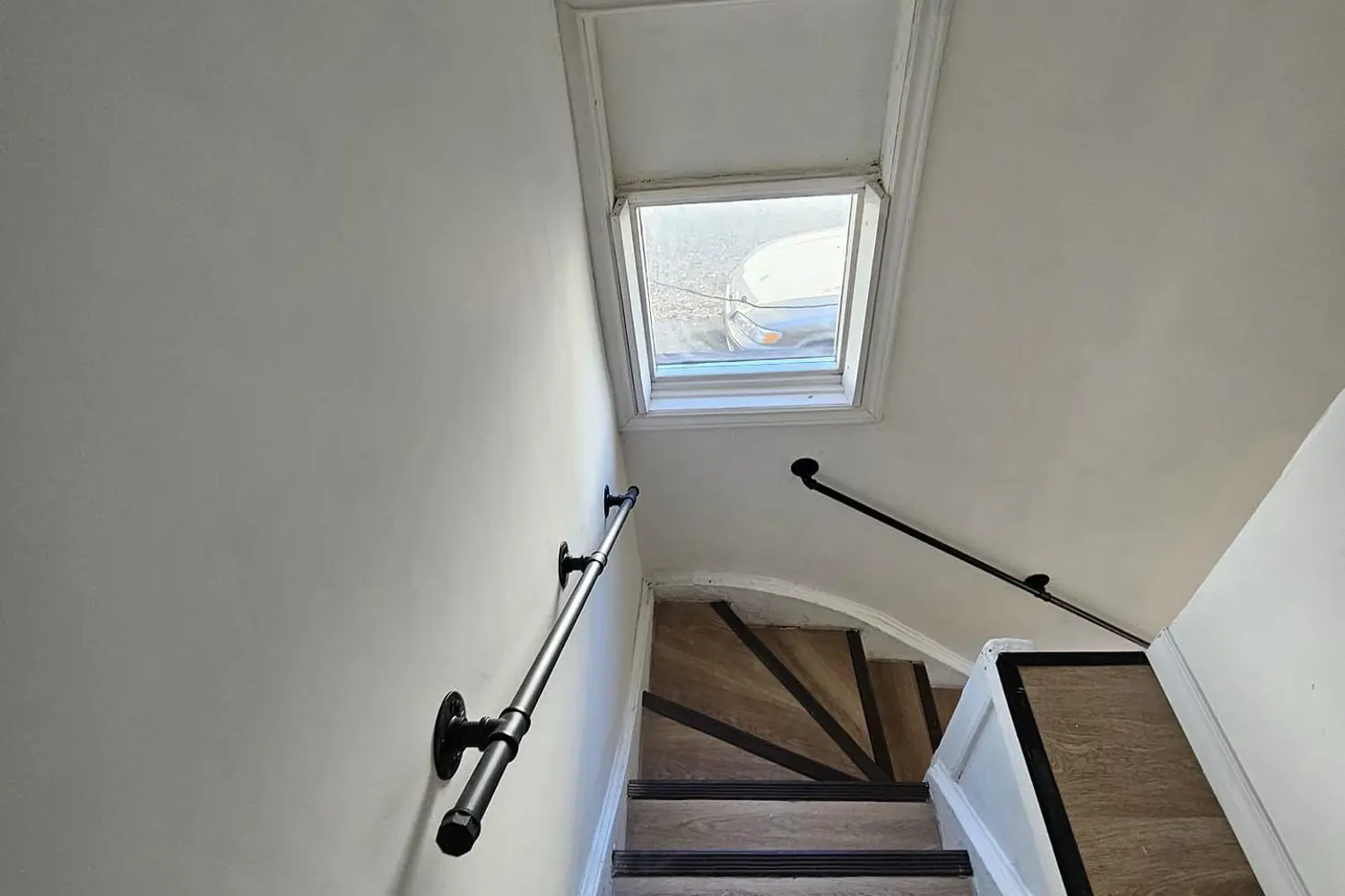 Additional image 3 of 524 Simcoe Street