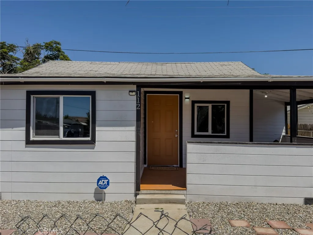112 Crystal St, Taft, CA 93268 photo 4