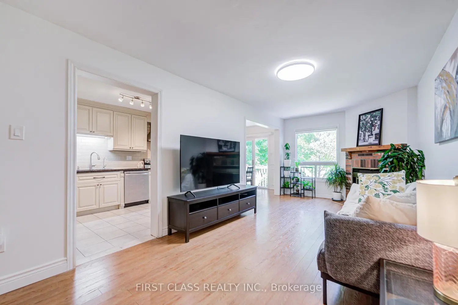 Additional image 2 of 4605 Donegal Drive 33