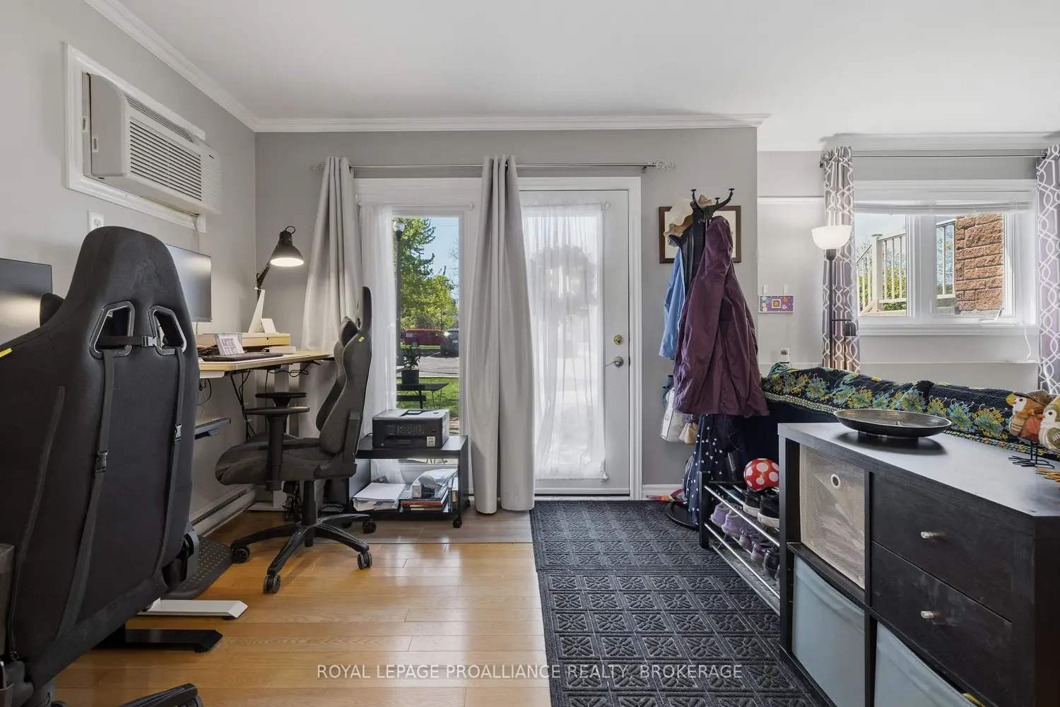 Additional image 4 of 225 Oak Street 2104