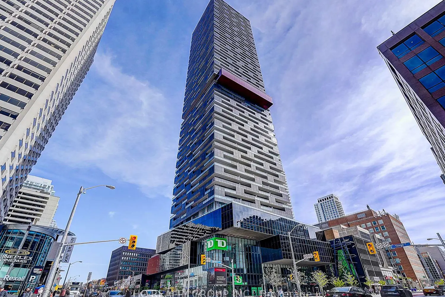 Additional image 2 of 8 Eglinton Avenue 2904