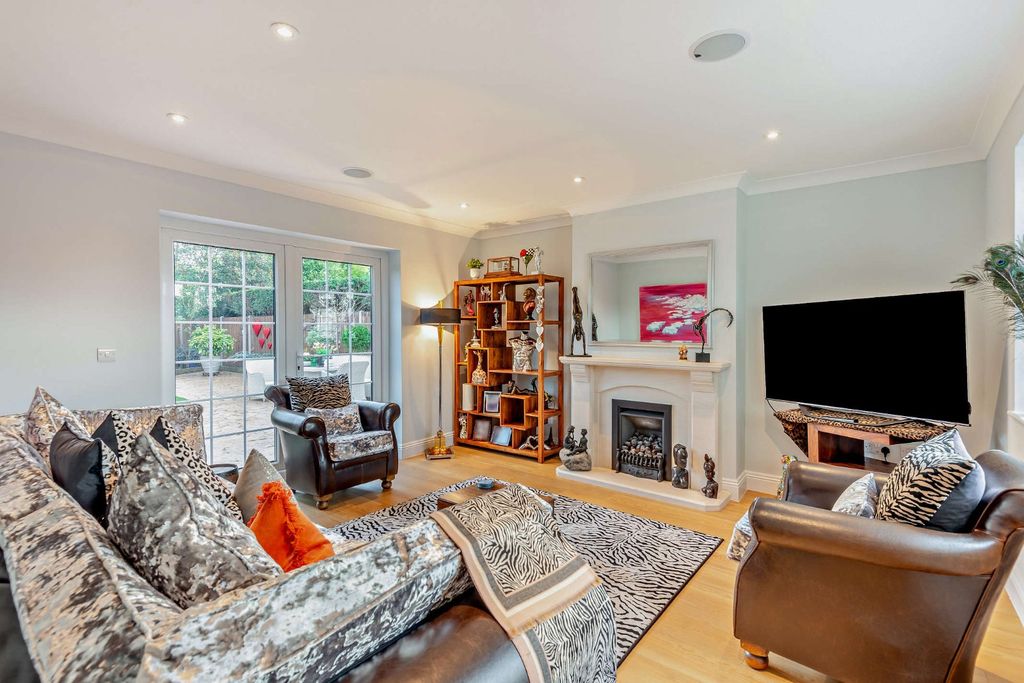 Additional image 3 of 4 bed detached house for saleBagshot Road, Englefield Green, Egham, Surrey TW20