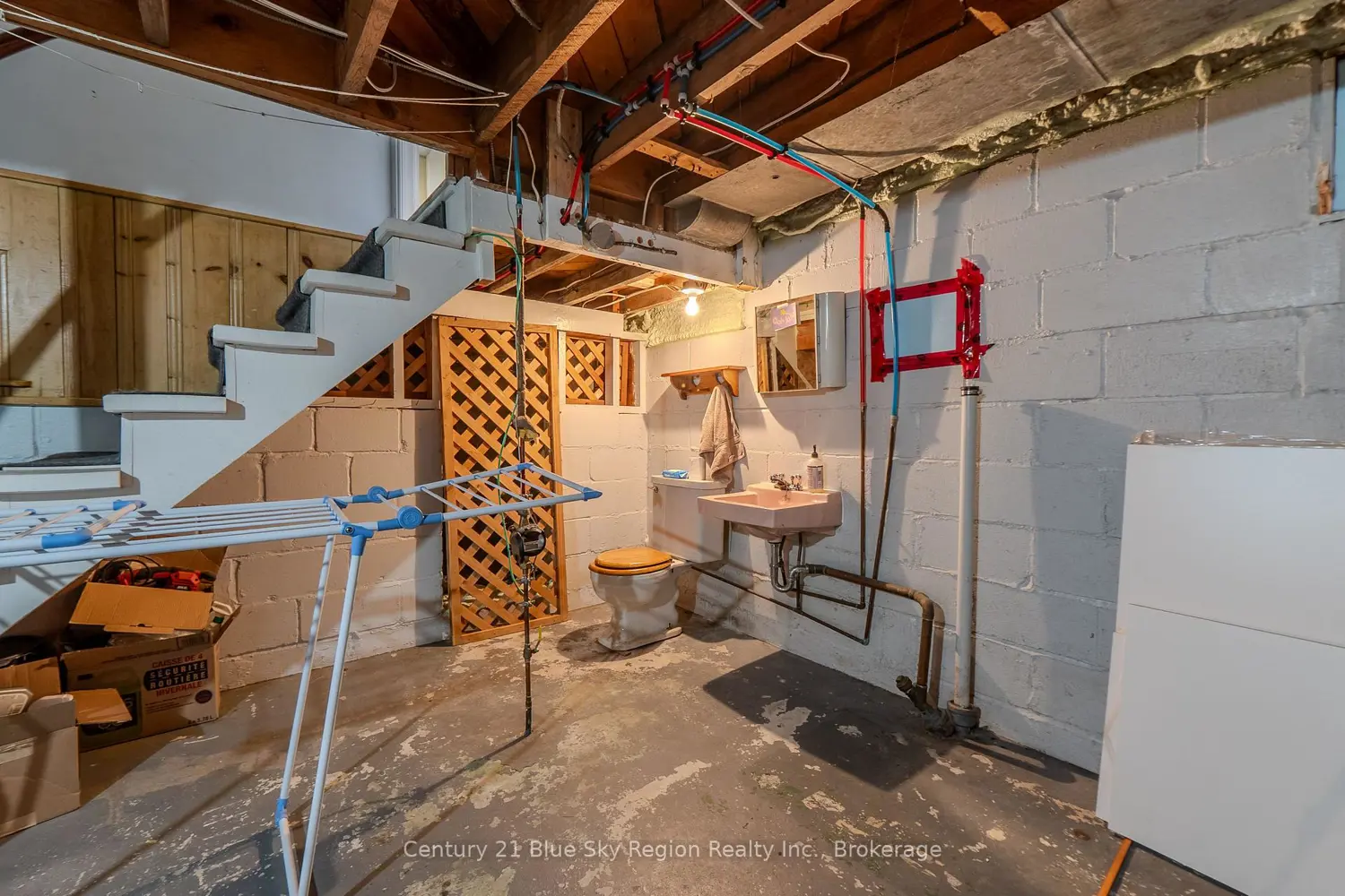 Additional image 18 of 1052 Copeland Street