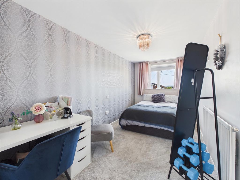 Additional image 29 of 3 bed property for saleHilltop Road, Dronfield S18