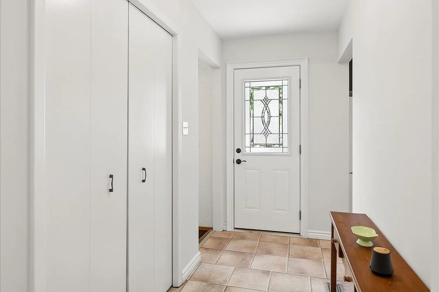 1862 Briarwood Drive photo 2