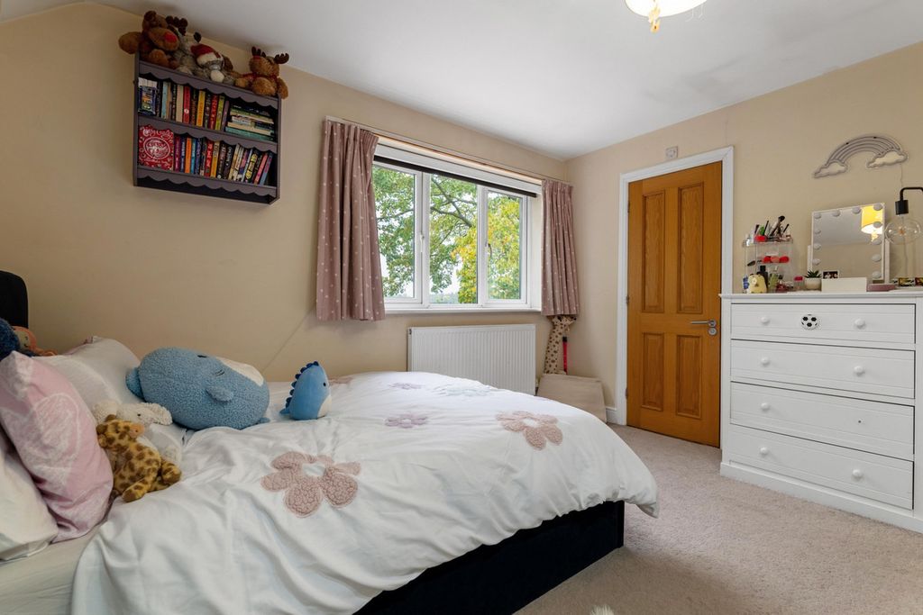 Additional image 13 of 5 bed detached house for saleVillage Road Thorpe Egham, Surrey TW20