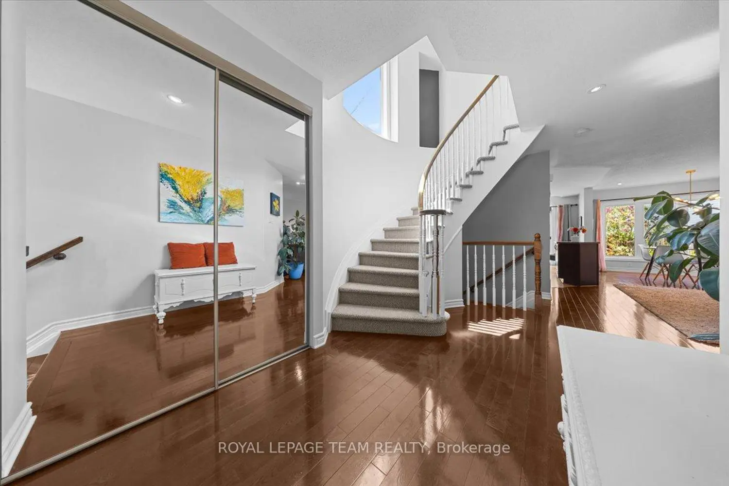 345 Forestbrook Street photo 3