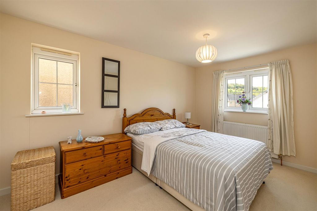 Additional image 16 of 5 bed detached house for sale21 The Beeches, Tweedbank, Galashiels TD1