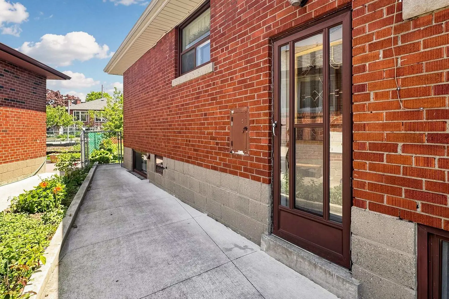 Additional image 16 of 86 Whitburn Crescent