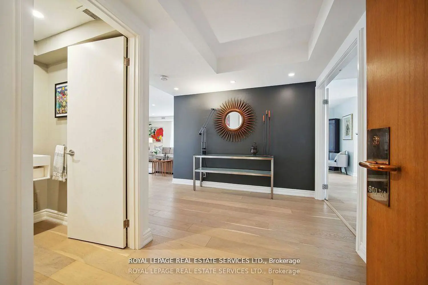 Additional image 3 of 480 Queens Quay 601