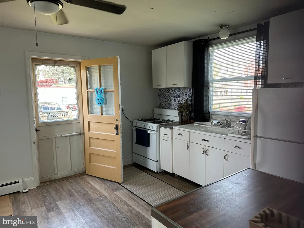 Additional image 6 of 424 S Matlack St APT 2, West Chester, PA 19382