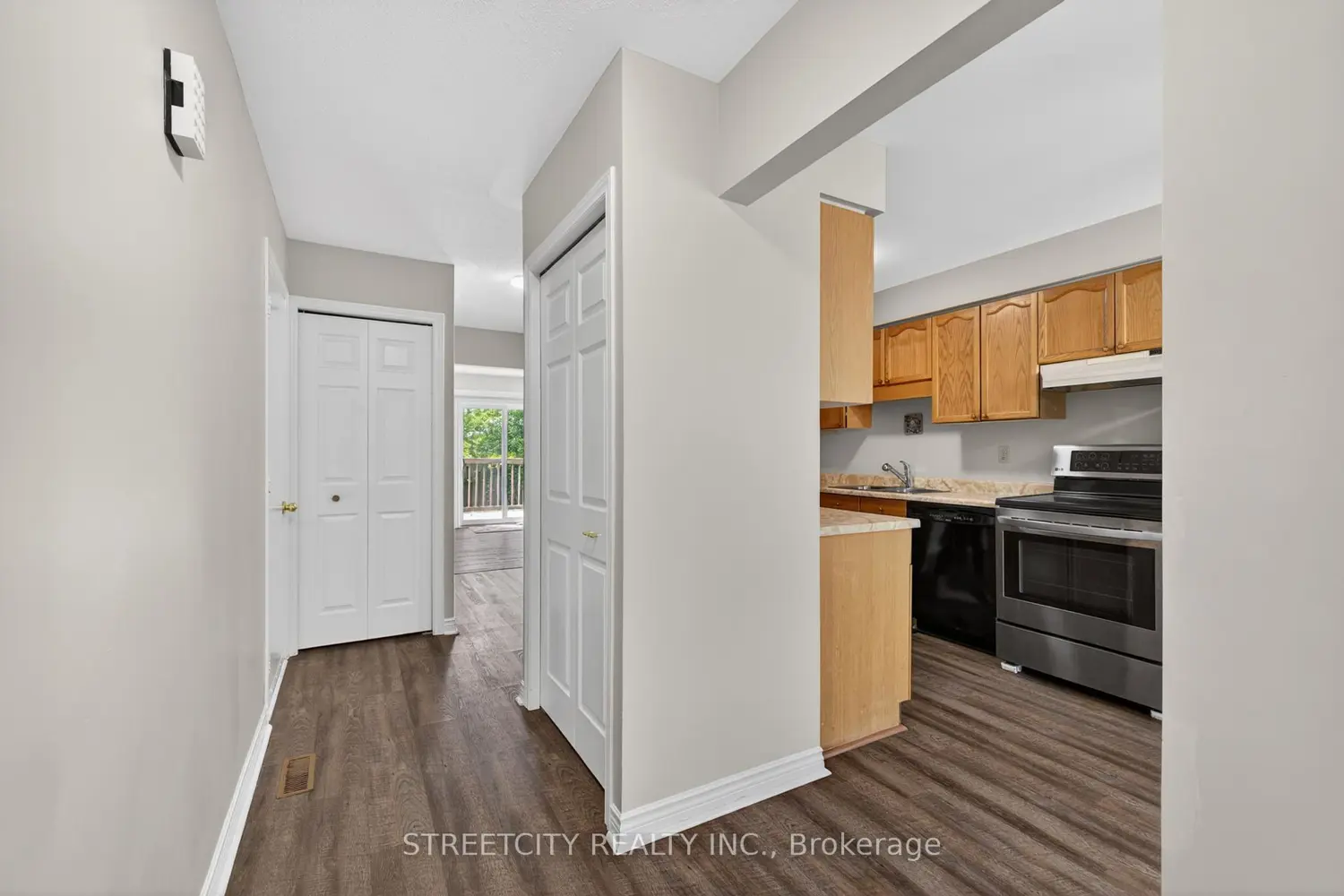 Additional image 3 of 308 Conway Drive 14
