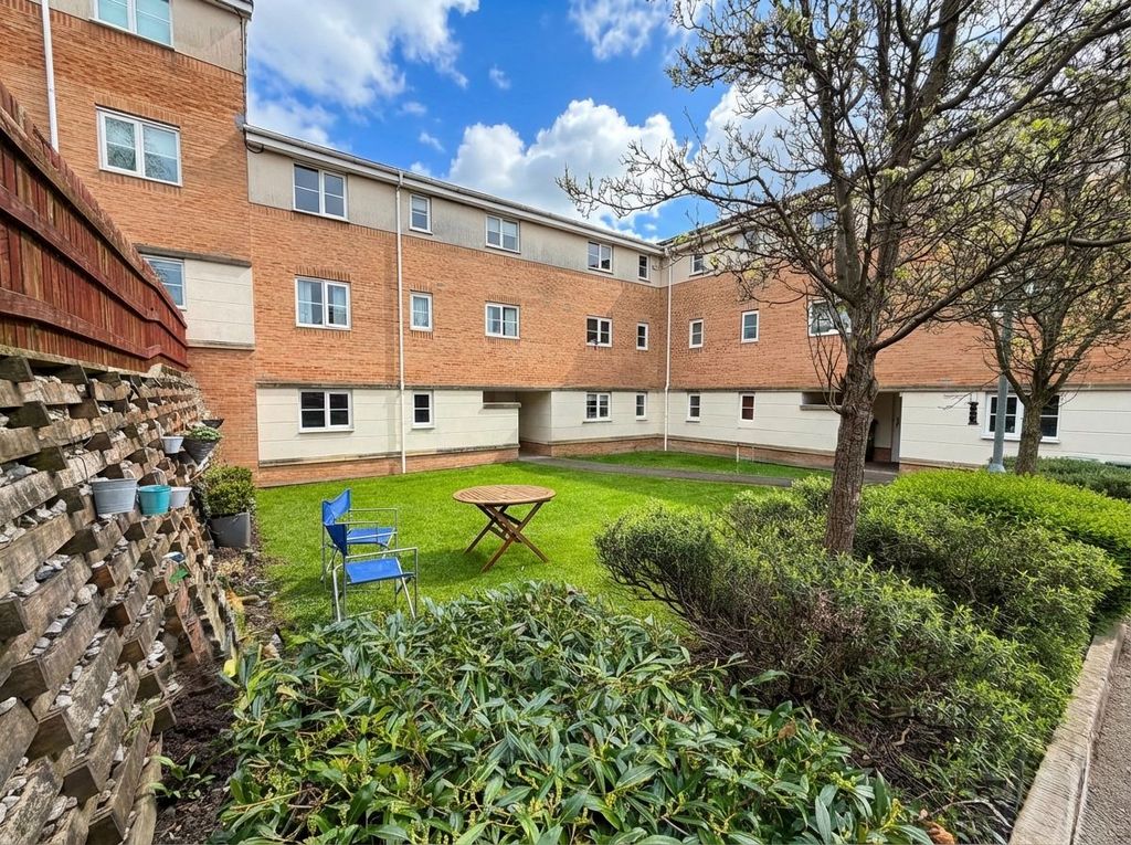 Additional image 22 of 2 bed flat for saleThe Links, Hyde SK14
