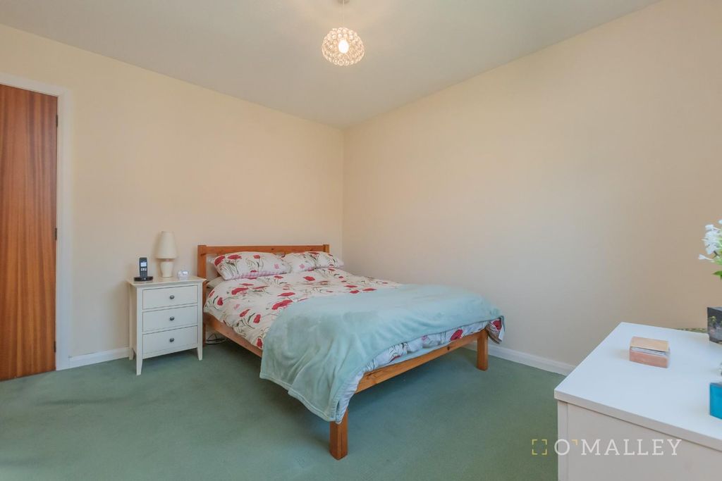 Additional image 19 of 2 bed bungalow for saleHillview Place, Dollar FK14