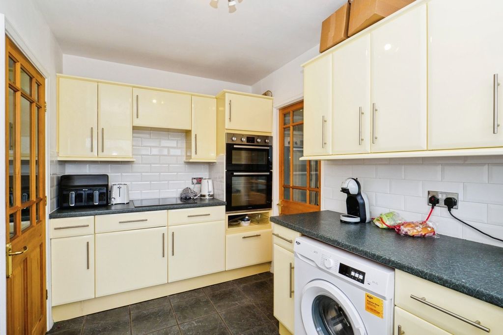Additional image 7 of 2 bed flat for saleThe Gateway, Dover CT16