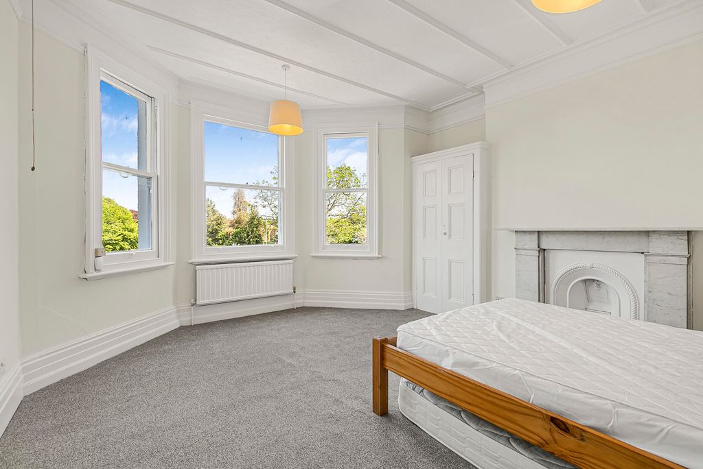 Additional image 18 of 6 bed semi-detached house for saleManorcrofts Road, Egham, Surrey TW20