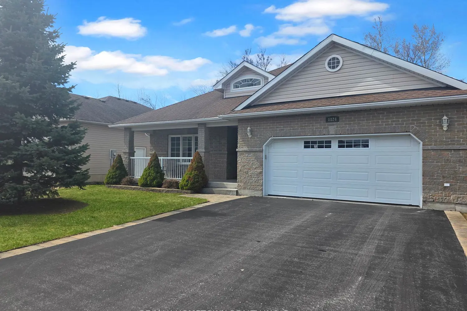 1124 Mcclure Crescent