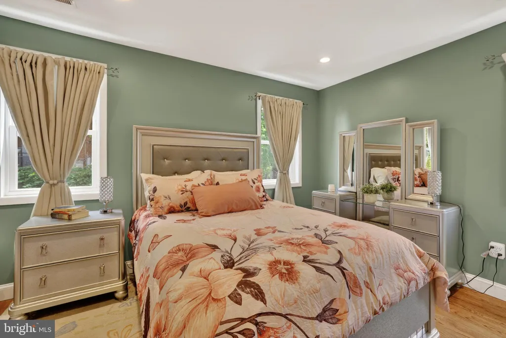 Additional image 17 of 817 57th Place, Fairmount Heights, MD 20743