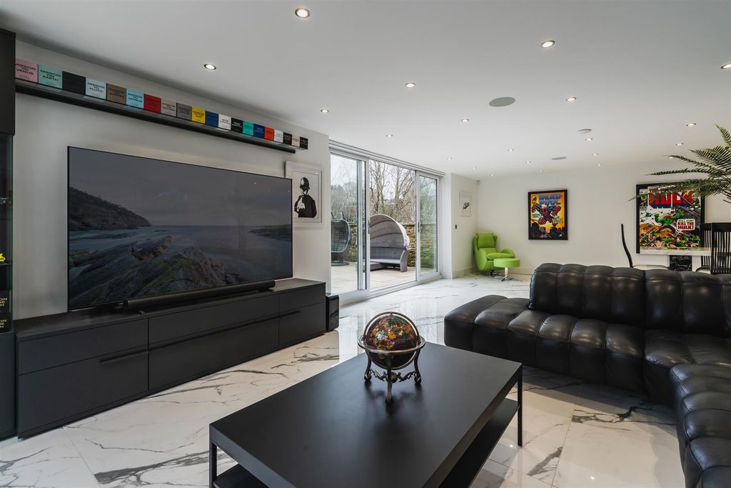 Additional image 9 of 4 bed detached house for saleSoaper Lane, Dronfield S18