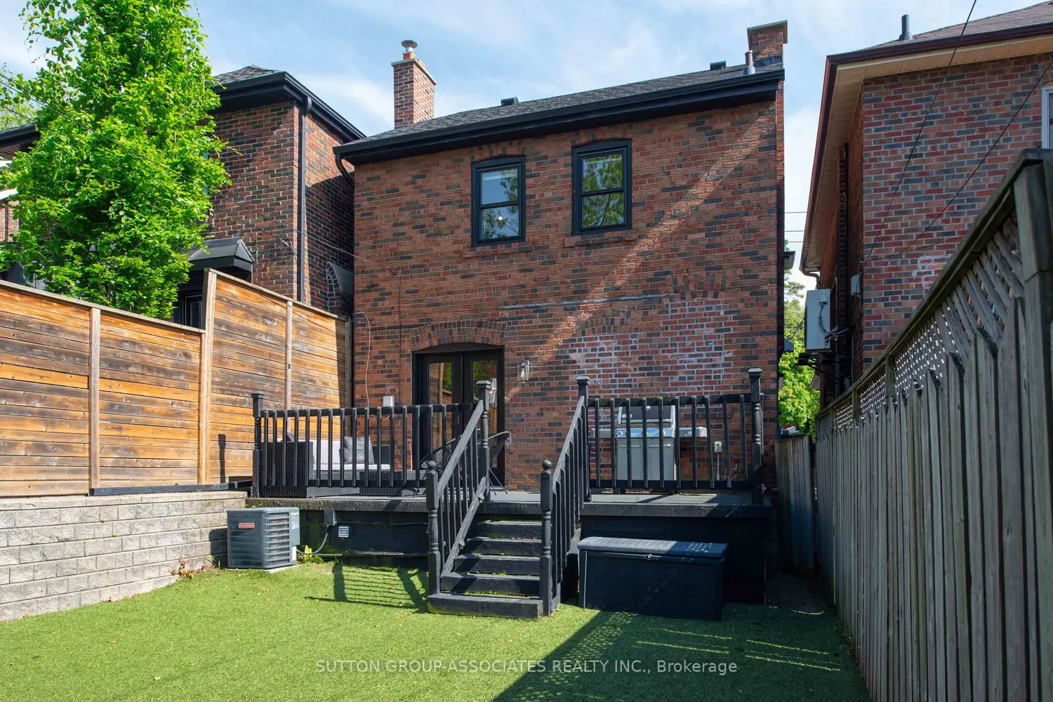 Additional image 18 of 8 Dundurn Crescent