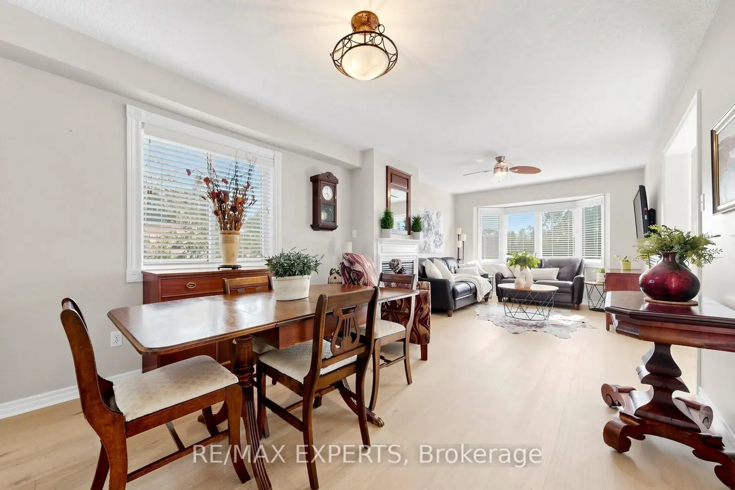229 Rosanna Crescent